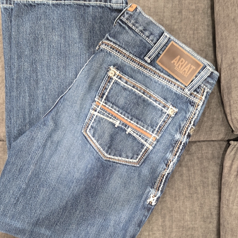 Ariat Men's Relaxed Blue Jeans with Tan Accents